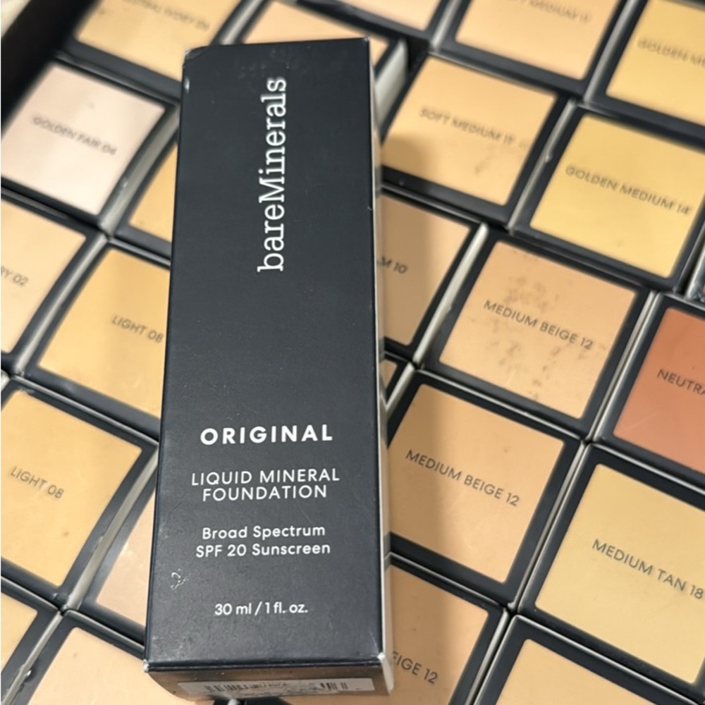 bareMinerals Original Liquid Mineral Foundation - Medium Beige 12
